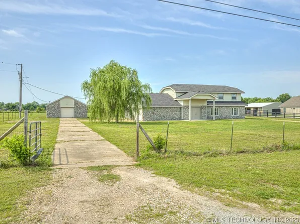 1406 E 163rd Pl S, Bixby, OK 74008