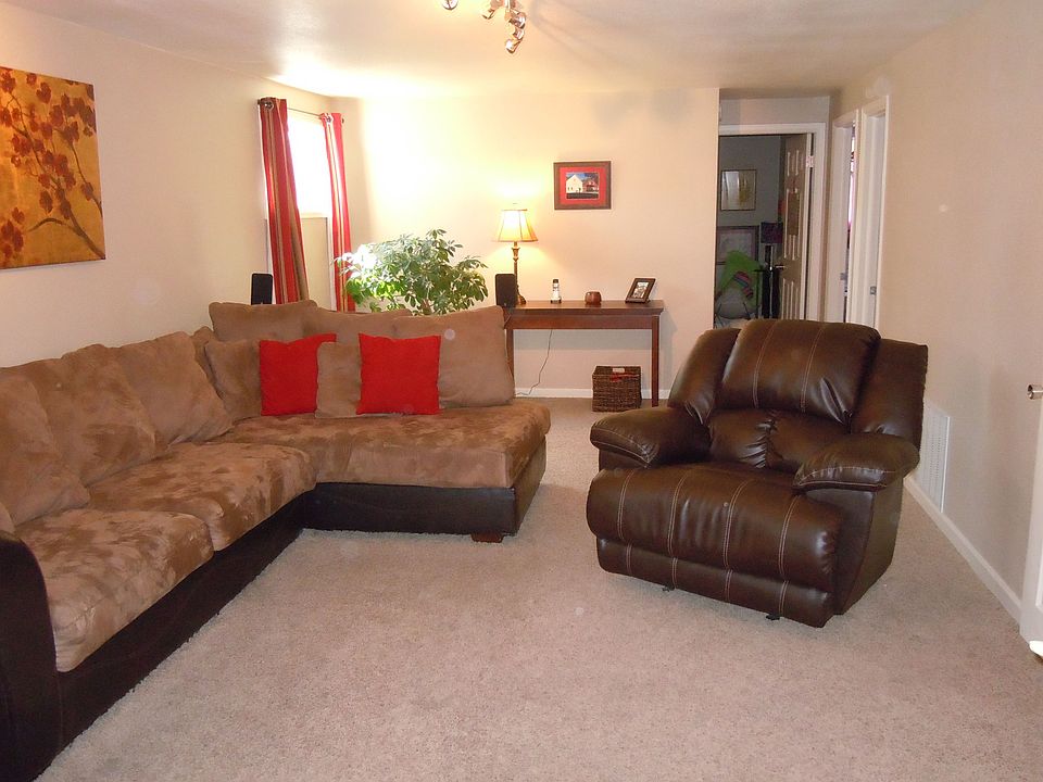 Family room West view.