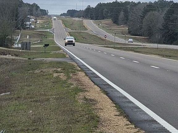 5th image of 4153 Highway 98 E