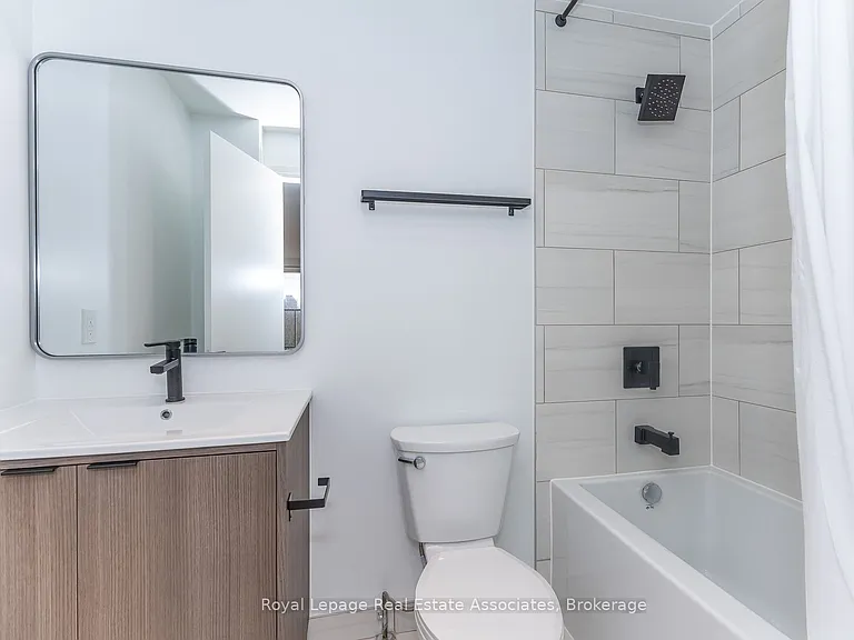 1000 Bathurst St #401 — Photo 22