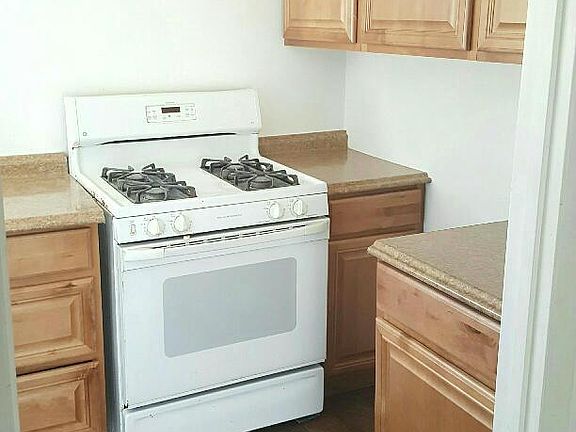 2nd image of 11620 Vantage Hill Rd Unit 22B