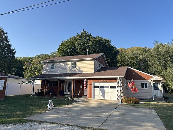 3rd image of 1019 Bluff Pl #1021