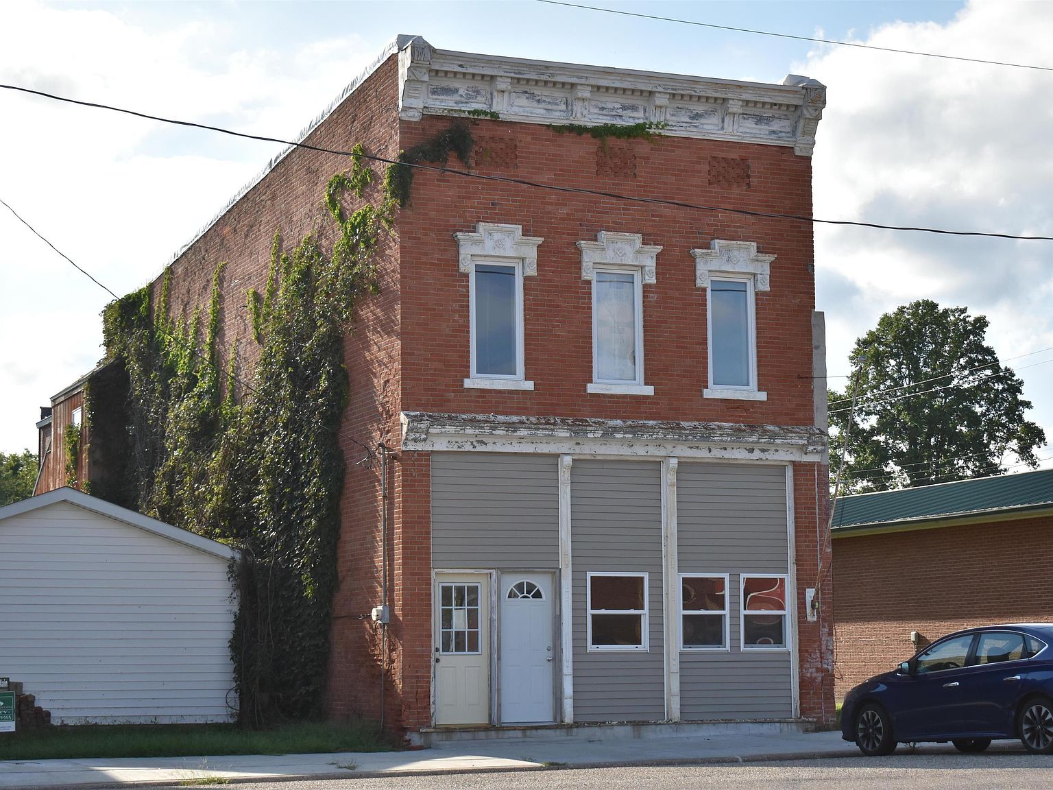 107 S Main St, Alexis, IL 61412 | MLS #CA1031483 | Zillow