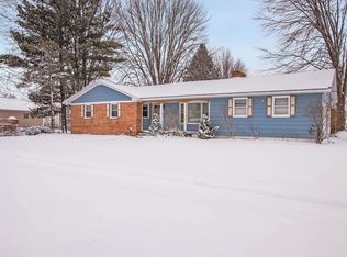 2122 30th St SW, Wyoming, MI 49519