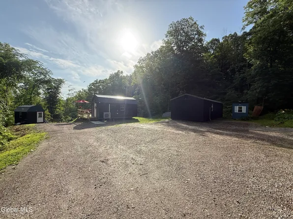 416 Upper Turnpike Road, Whitehall, NY 12887