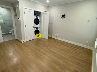 531 Newbury St #6, Boston, MA 02215