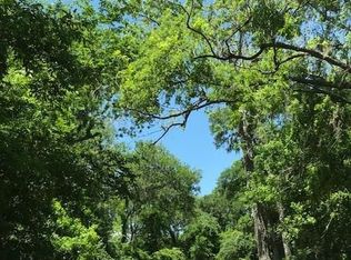 661 Jimmy Phillips Blvd, Angleton, TX 77515