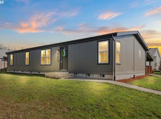 409 Ridings Ave, Molalla, OR 97038