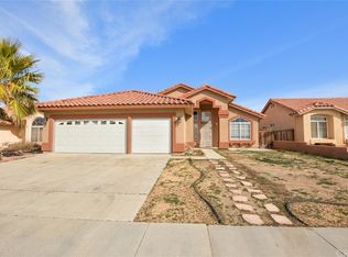 15177 Zircon Dr, Victorville, CA 92394