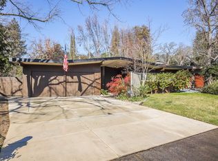 2101 Hamlet Pl, Carmichael, CA 95608