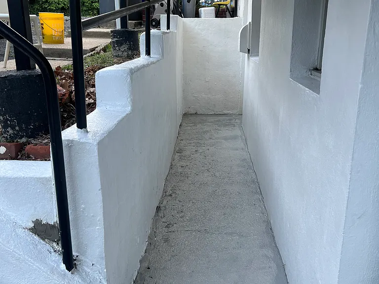 250 Grand St — Photo 9