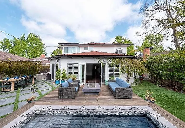 7403 Alverstone Ave — Photo 22
