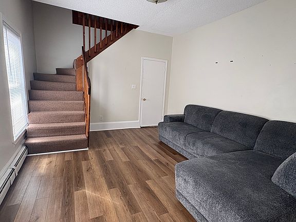 4th image of 195 Winthrop St #1