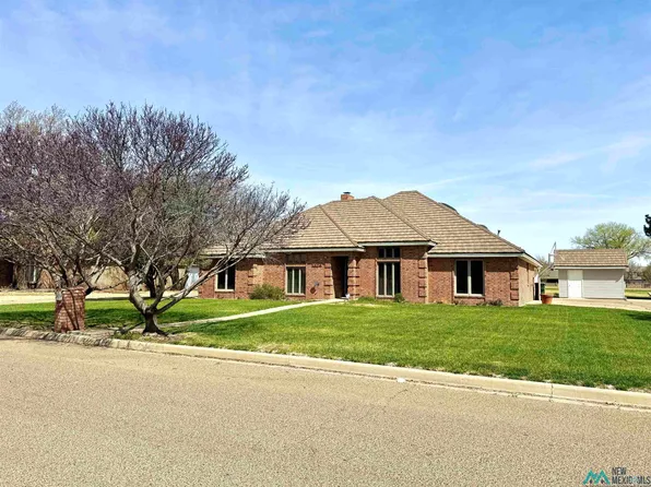 1824 Saint Andrews Dr, Clovis, NM 88101