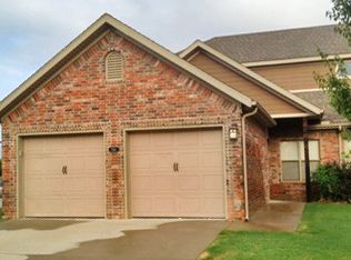 3164 W Montrail Pl, Fayetteville, AR 72704