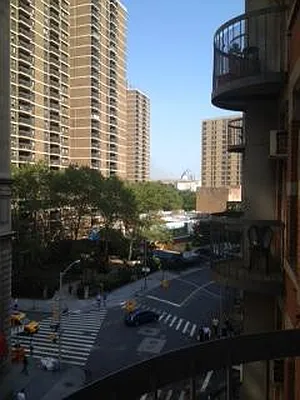 Rented by NY Living Solutions | media 15