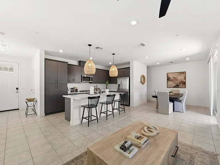 76273 Cornell Way — Photo 6