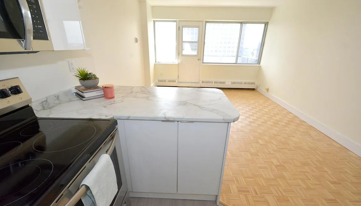 Spring Garden Terrace — Photo 3