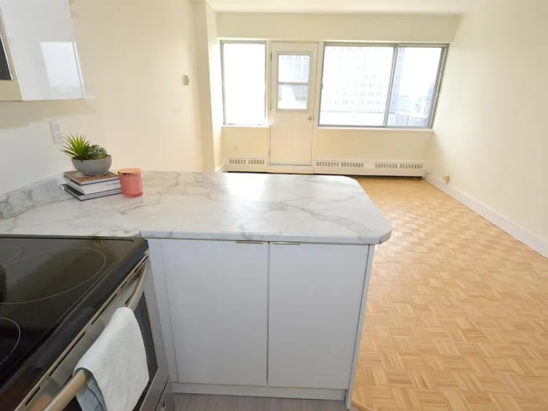 5885 Spring Garden Rd — Photo 3