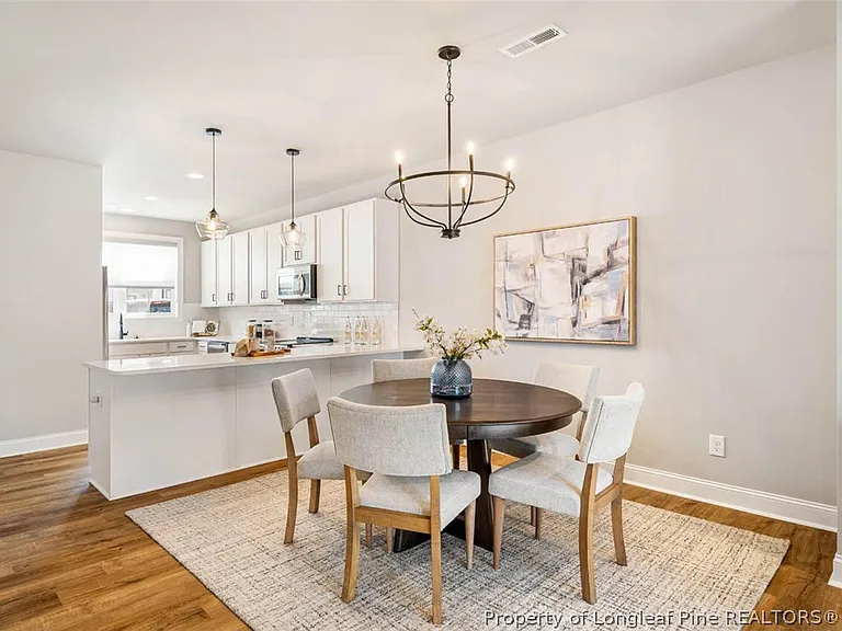 5709 Parker Pines Ct — Photo 13