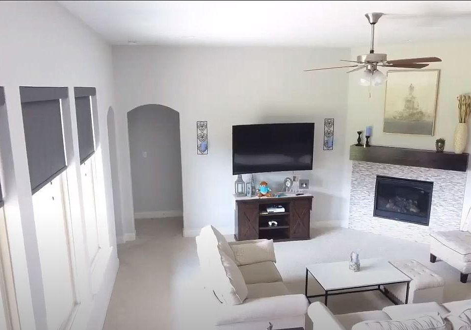 2nd image of 4108 Lightstone Ln