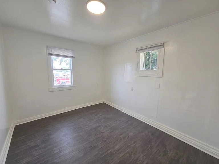 400 Santa Fe Dr #1 — Photo 9