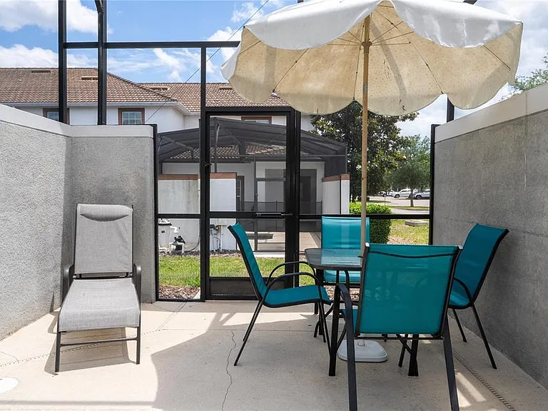 4908 Clock Tower Dr — Photo 49