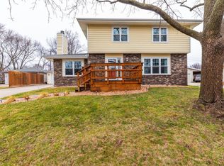 830 SE Uehlamar Dr, Ankeny, IA 50021