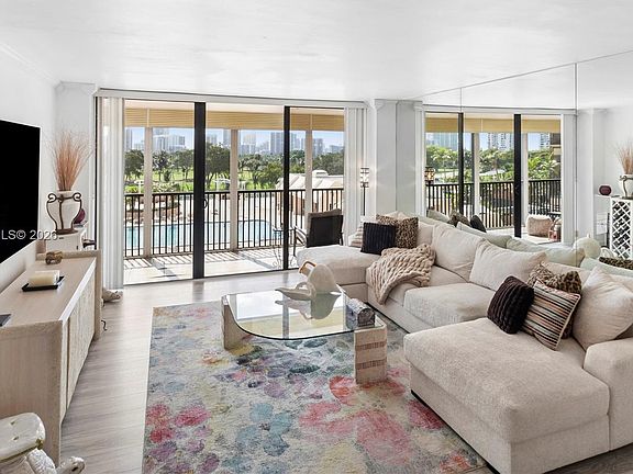 5th image of 20301 W Country Club Dr APT 526