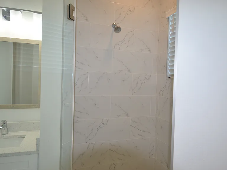 5728 Biscayne Ct — Photo 19
