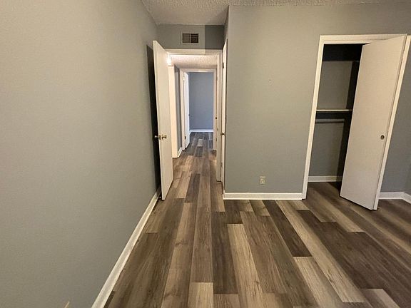 3rd image of 3718 Central Ave #B