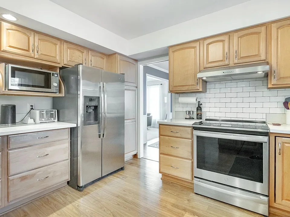 313 Walnut Grove Dr