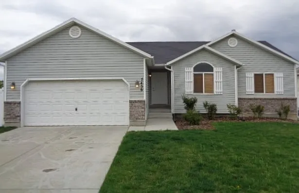 7456 W Perennial Dr