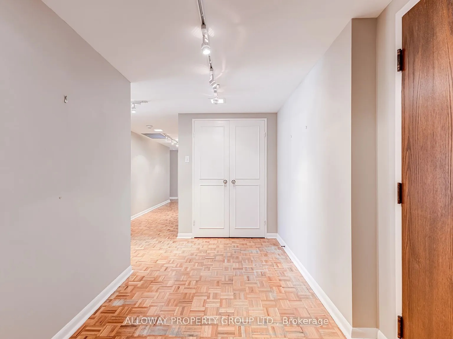 3 bed, $6,750 — Photo 4