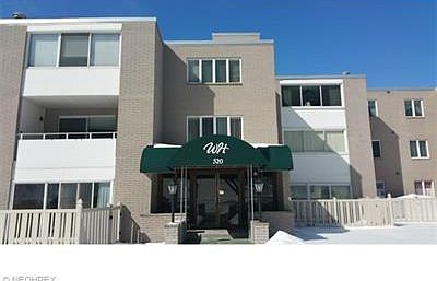 1st image of 520 Meredith Ln APT 405