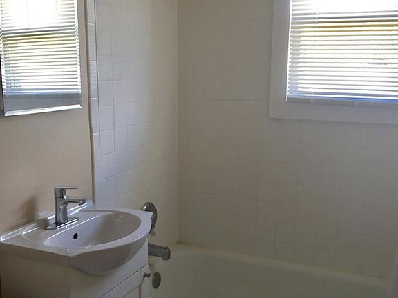 5th image of 1125 N Kenilworth St APT 7