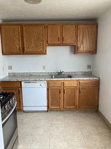 4871 Banbury Ct Photo 1