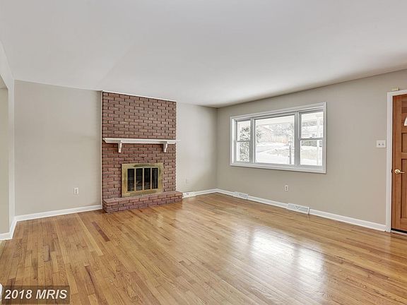 3rd image of 18727 Northridge Dr