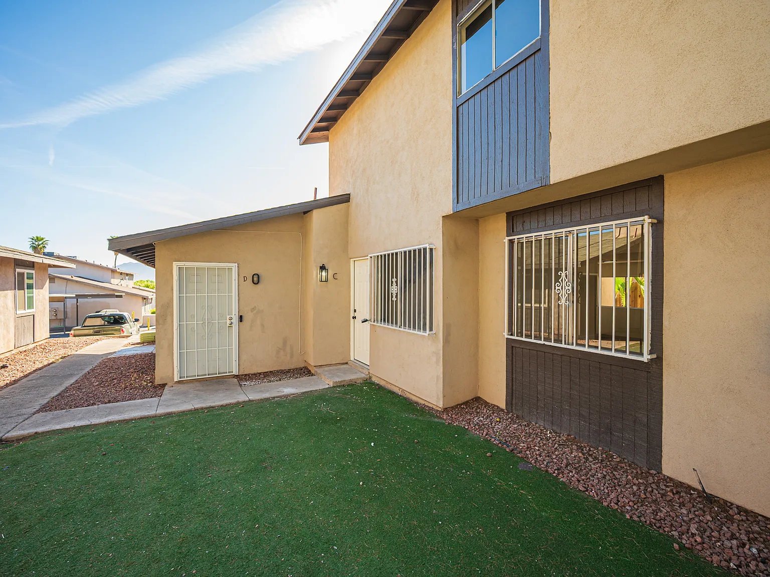 3 bed, 1188 sqft, $1,596 — Photo 4
