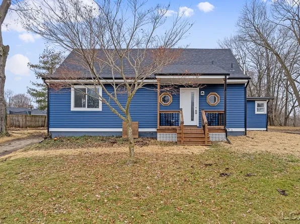 719 Bent Oak Ave, Adrian, MI 49221