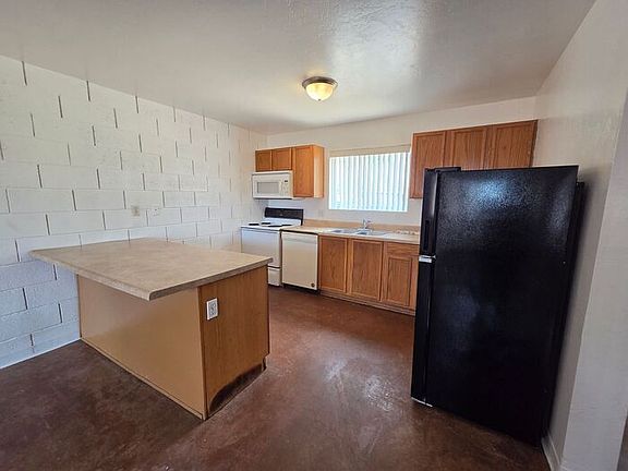 5th image of 102 E Mohave Rd #104