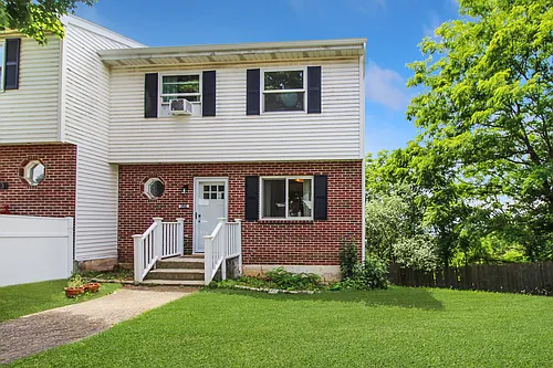 525 Harbor View Ct Photo 1