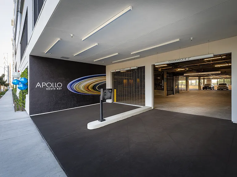 Apollo South Bay — Photo 48