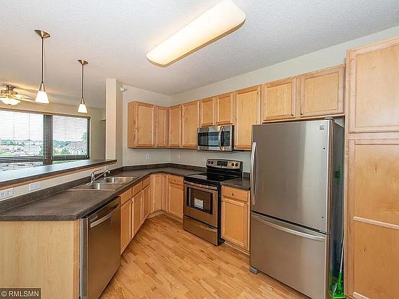 5th image of 7601 Aldrich Ave S APT 301