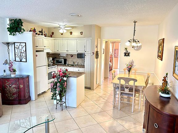5th image of 920 SW 11th Avenue #5d