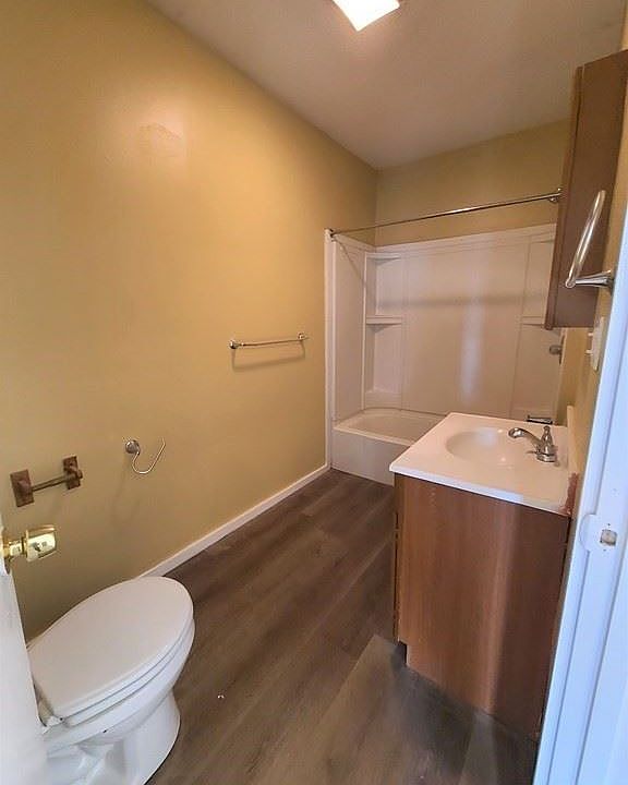 14 Girard Ave Springfield MA Zillow