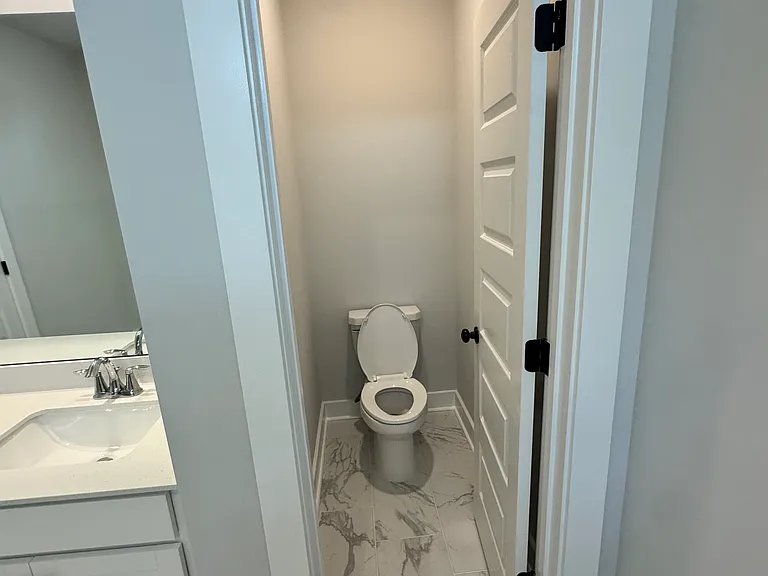 134 Cloverfield Trail Dr — Photo 3