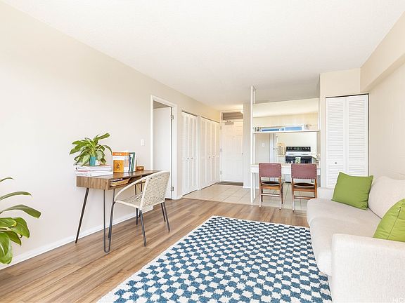 3rd image of 968 Spencer St APT 301