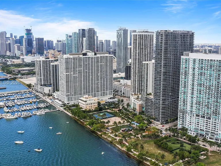 1750 N Bayshore Dr #2804 — Photo 25
