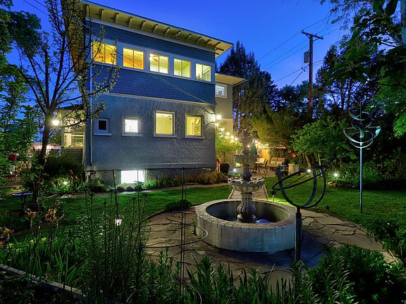 5th image of 1123 Tijeras Ave NW